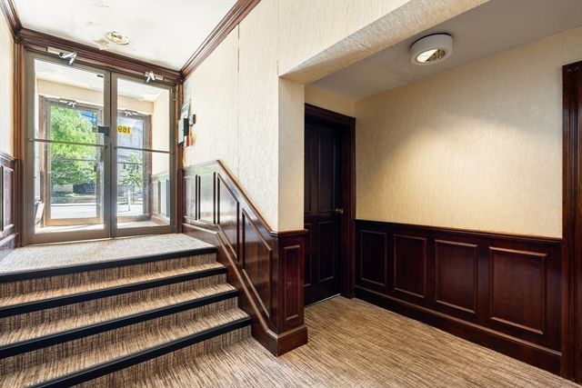 1691 Cambridge St 22, Cambridge, MA 02138