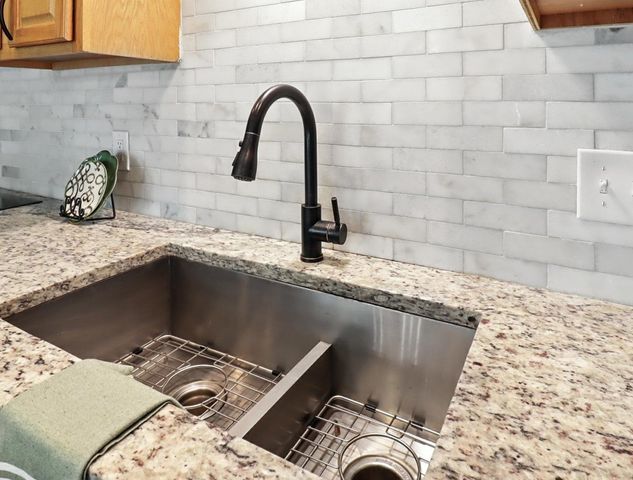 126 E Hoyt Dr, Longview, TX 75601