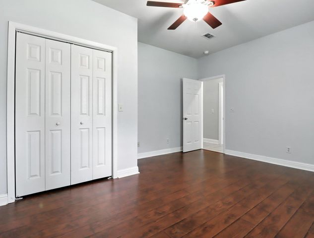 126 E Hoyt Dr, Longview, TX 75601