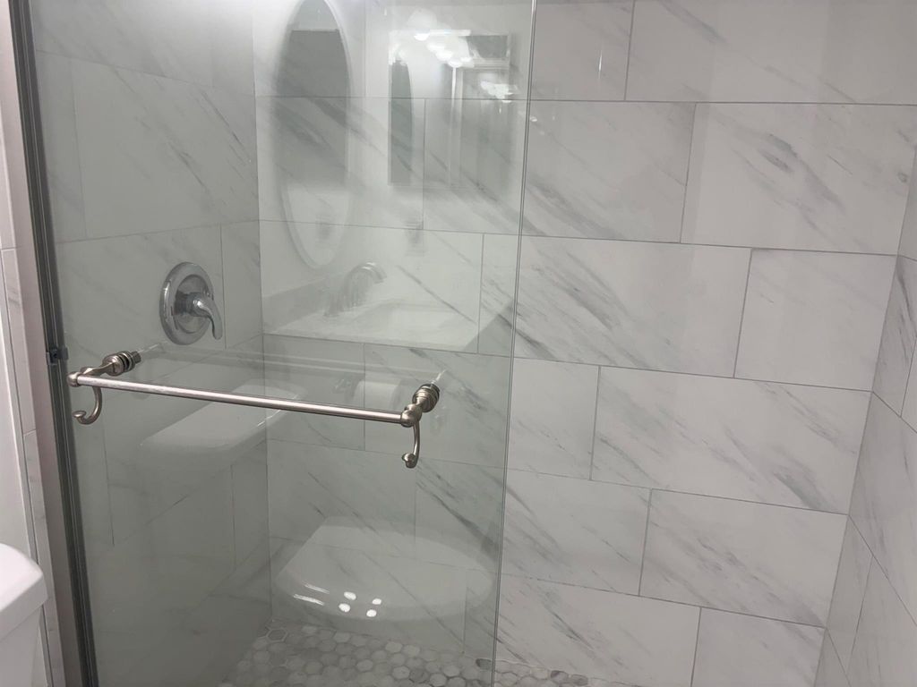 Image 11 of property listing at 398 Mansfield J 398 J, Boca Raton, FL 33434