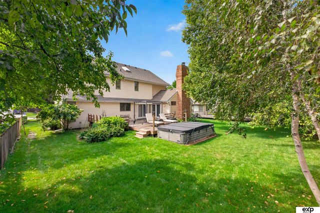 10612 Monroe Street, Omaha, NE 68127