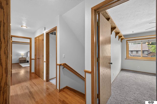 10612 Monroe Street, Omaha, NE 68127