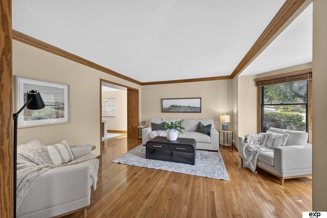 10612 Monroe Street, Omaha, NE 68127