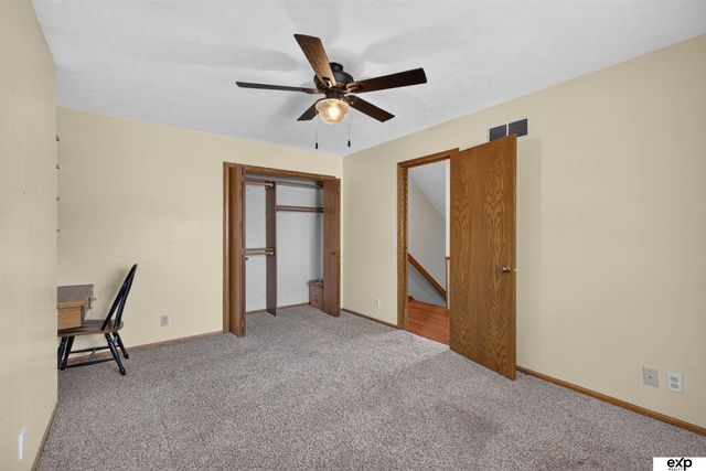 10612 Monroe Street, Omaha, NE 68127
