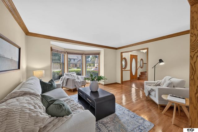 10612 Monroe Street, Omaha, NE 68127