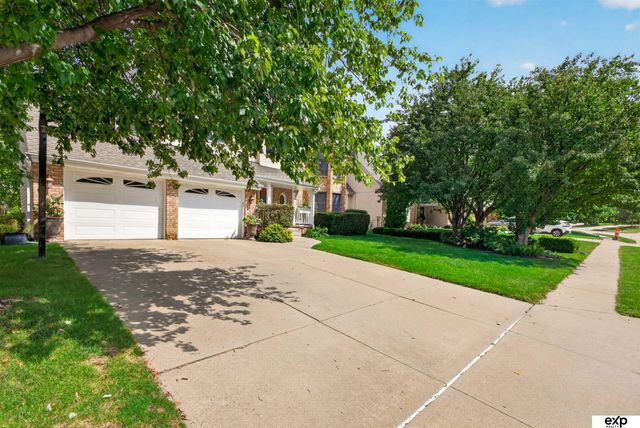10612 Monroe Street, Omaha, NE 68127