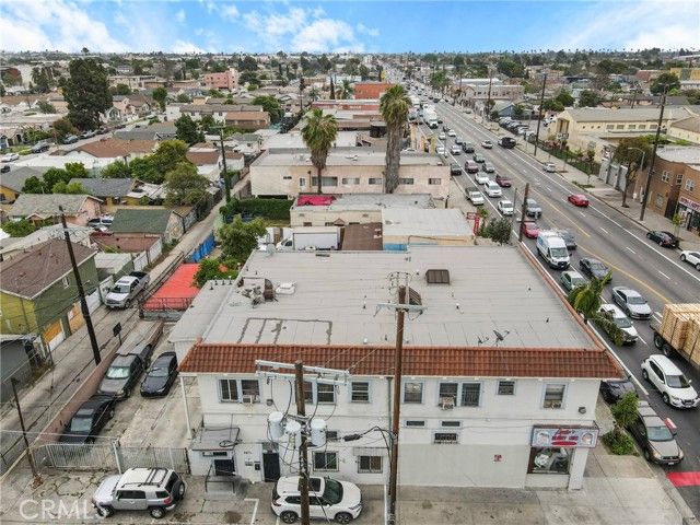 247 W Florence, Los Angeles, CA 90003