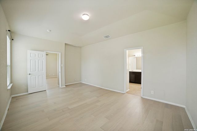 6818 FORT BND, San Antonio, TX 78223