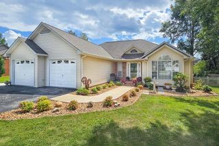 935 Woodwinds Dr, Cookeville, TN 38501