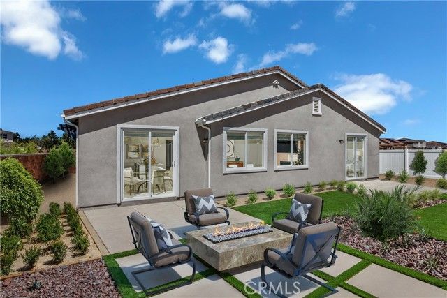 2338 Century Plant Street, Palmdale, CA 93551