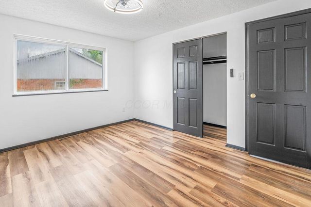 6614 E Livingston Avenue, Reynoldsburg, OH 43068
