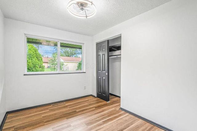 6614 E Livingston Avenue, Reynoldsburg, OH 43068