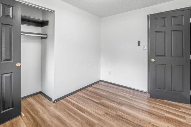 6614 E Livingston Avenue, Reynoldsburg, OH 43068
