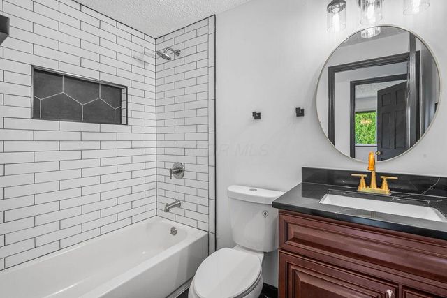6614 E Livingston Avenue, Reynoldsburg, OH 43068
