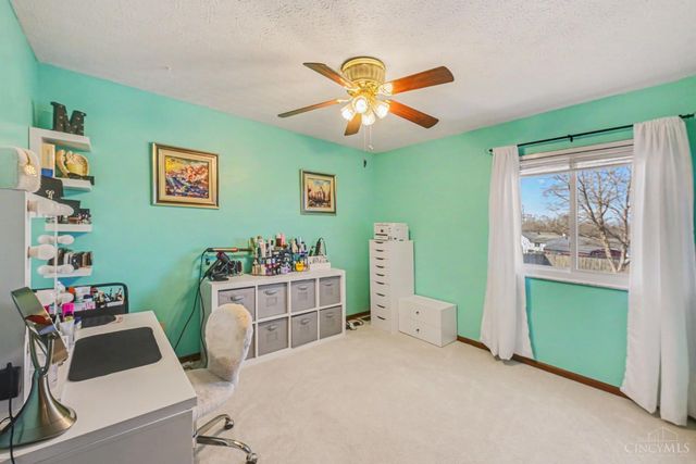 1244 Mayfair Drive, Wilmington, OH 45177