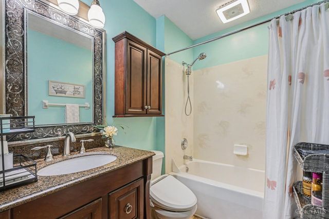 1244 Mayfair Drive, Wilmington, OH 45177