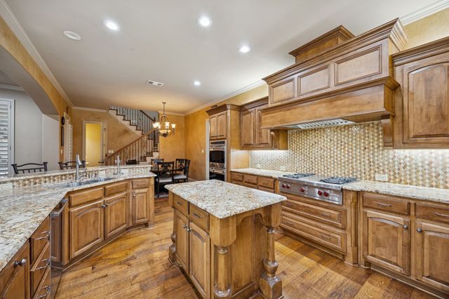 1101 King Mark Drive, Lewisville, TX 75056