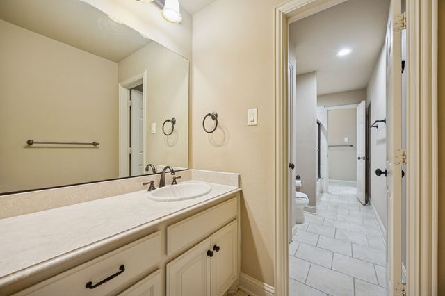 1101 King Mark Drive, Lewisville, TX 75056