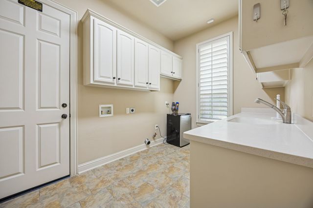 1101 King Mark Drive, Lewisville, TX 75056