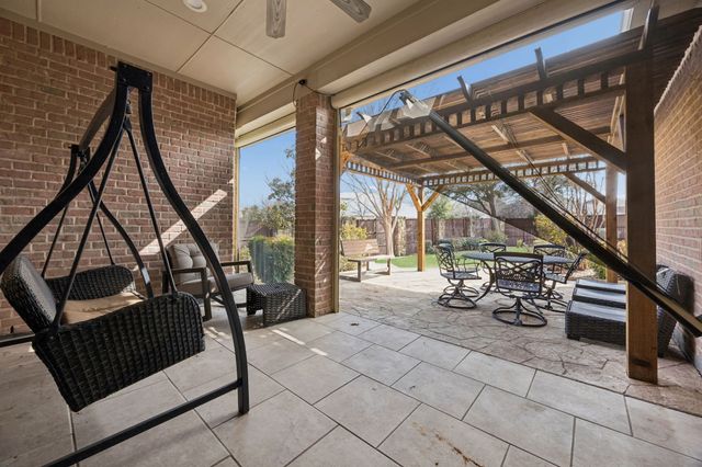 1101 King Mark Drive, Lewisville, TX 75056