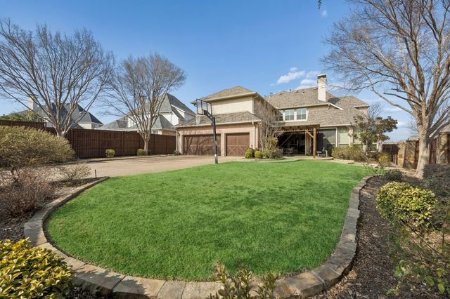 1101 King Mark Drive, Lewisville, TX 75056