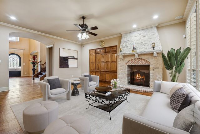 1101 King Mark Drive, Lewisville, TX 75056