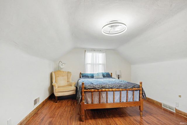 58399 Crumstown Highway, South Bend, IN 46619