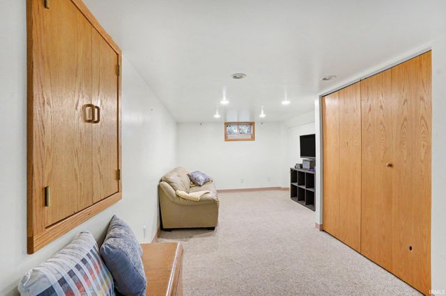 58399 Crumstown Highway, South Bend, IN 46619