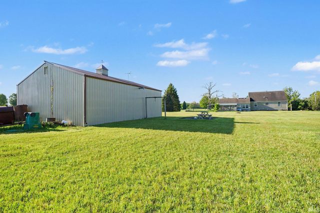 58399 Crumstown Highway, South Bend, IN 46619