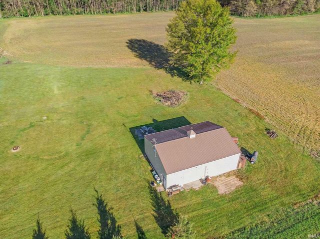 58399 Crumstown Highway, South Bend, IN 46619