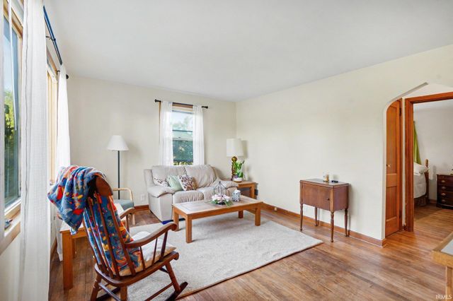 58399 Crumstown Highway, South Bend, IN 46619