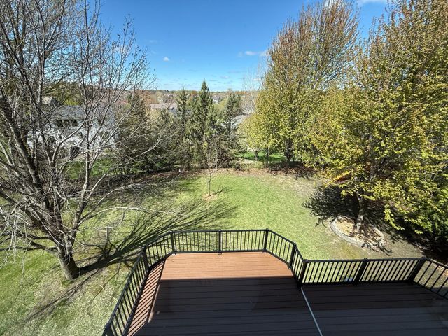 16555 77th Circle N, Maple Grove, MN 55311