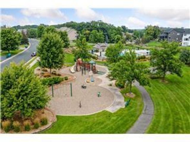 16555 77th Circle N, Maple Grove, MN 55311