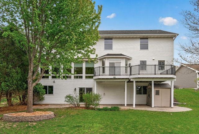 16555 77th Circle N, Maple Grove, MN 55311