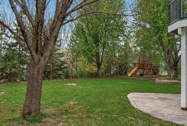 16555 77th Circle N, Maple Grove, MN 55311