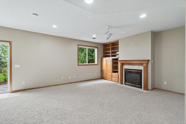 16555 77th Circle N, Maple Grove, MN 55311