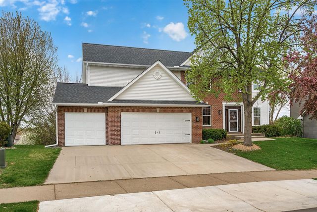 16555 77th Circle N, Maple Grove, MN 55311