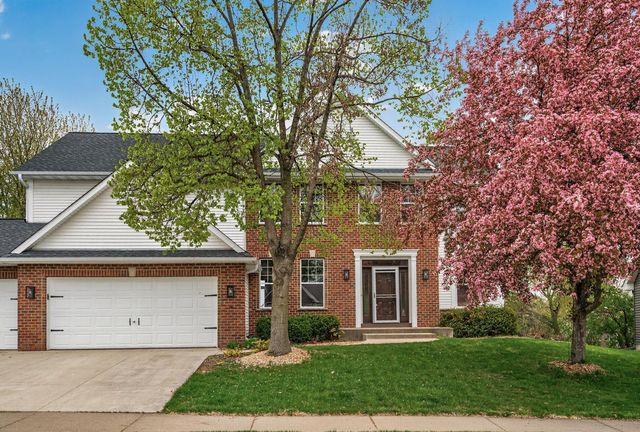 16555 77th Circle N, Maple Grove, MN 55311