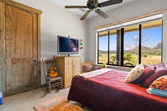 11476 FM 1716, Henderson, TX 75652