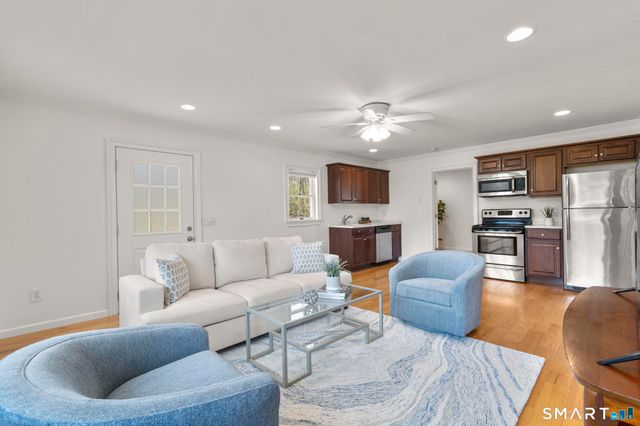 18 Edith Lane, Wilton, CT 06897