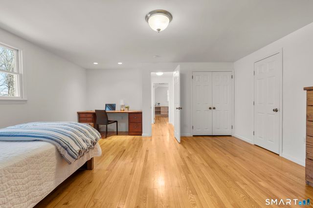 18 Edith Lane, Wilton, CT 06897