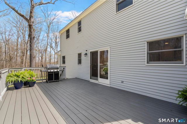 18 Edith Lane, Wilton, CT 06897