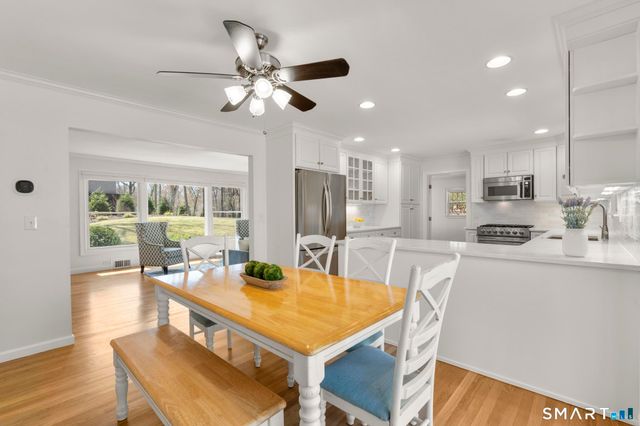 18 Edith Lane, Wilton, CT 06897