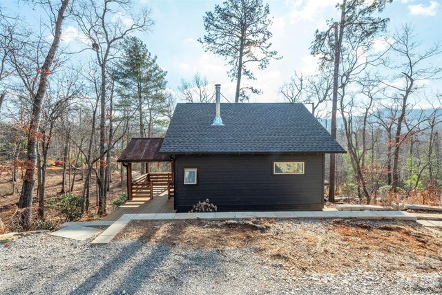 115 Bartram Way, Black Mountain, NC 28711