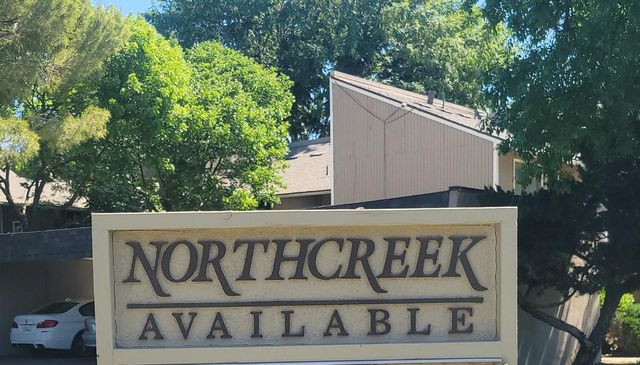 6680 N 3rd Street, Fresno, CA 93710