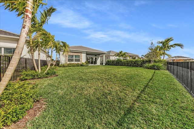 10161 Timber Creek Way, Palm Beach Gardens, FL 33412