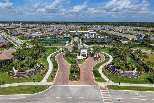 10161 Timber Creek Way, Palm Beach Gardens, FL 33412