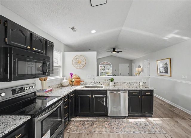 106 Serena Way, Georgetown, KY 40324