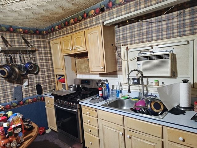 102 E Liberty Street, Ashland, OH 44805