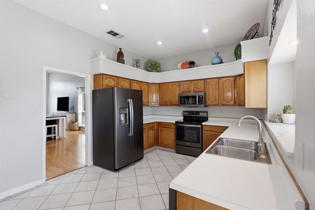 4257 Harvest Hill Road, Carrollton, TX 75010